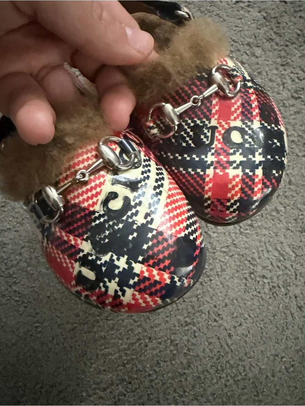 Gucci Kids Red Navy Plaid Fur-Trim Horsebit Clogs